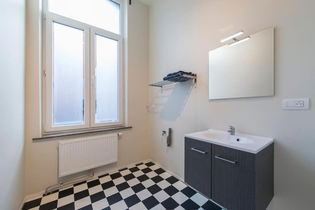 Joli Appartement 2 Chambres A Льєж Екстер'єр фото